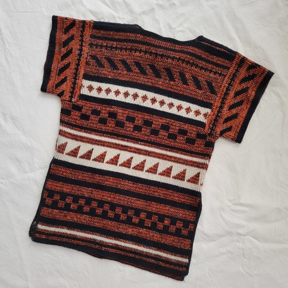 Colorful Geometric Sweater Vest - Picture 7 of 8